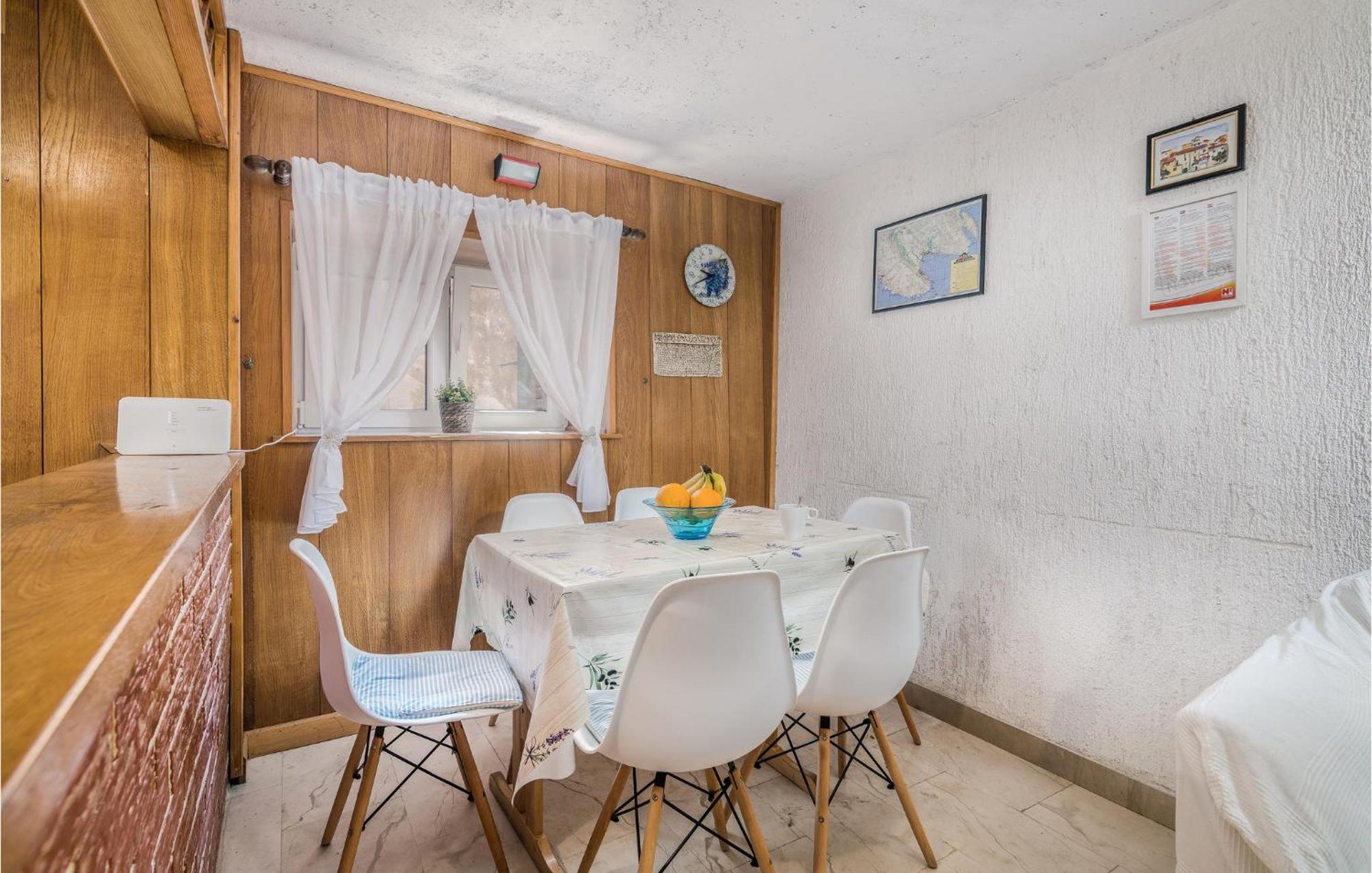 2 Bedroom Gorgeous Home In Baska Baška Exterior foto
